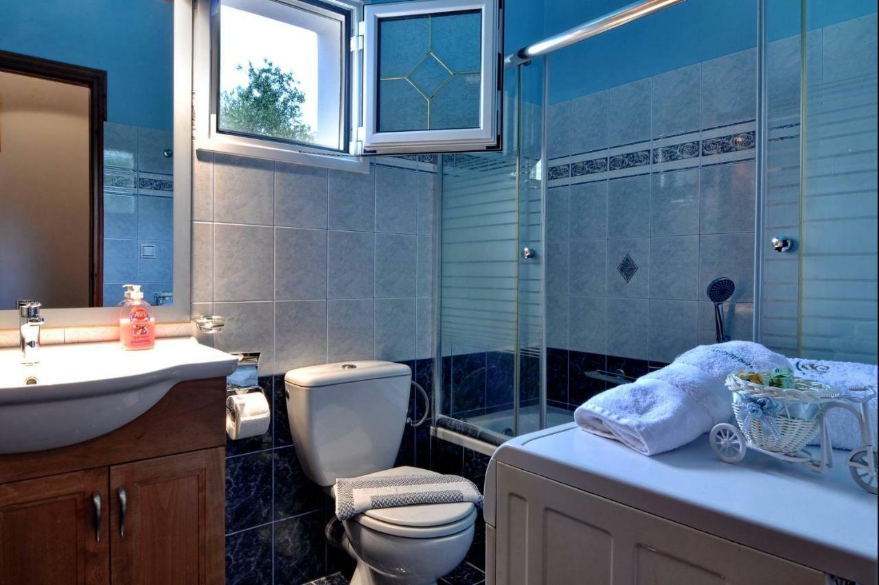 Angela Pool Apartments Agios Georgios Pagon Ngoại thất bức ảnh