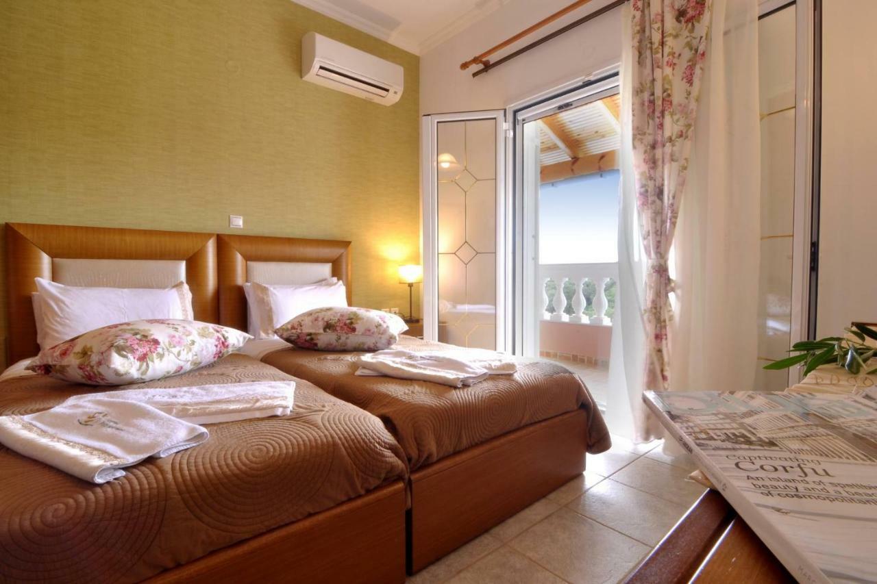 Angela Pool Apartments Agios Georgios Pagon Ngoại thất bức ảnh